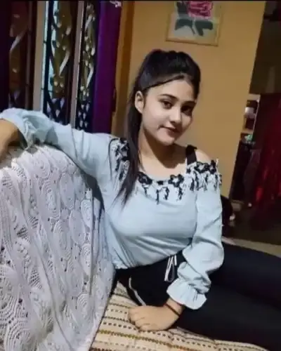 Call Girls Service in Amer